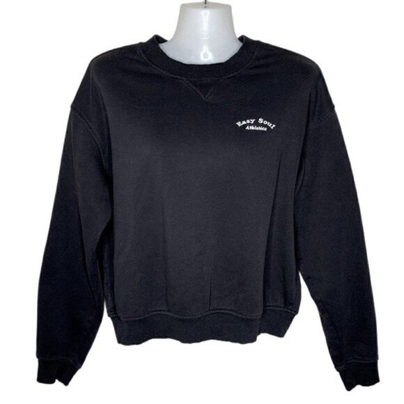 Black Cropped Long Sleeve Crewneck Juniors Sweatshirt - Picture 1 of 4
